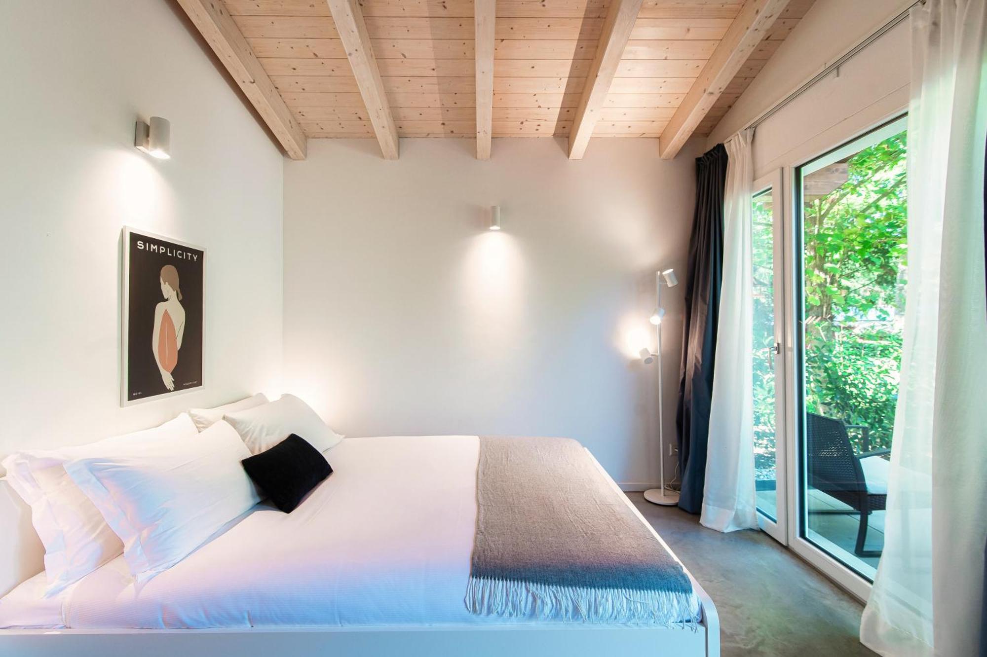 Le Betulle Studios By Quokka 360 - Studio Apartments By The Origlio Lake Exterior photo